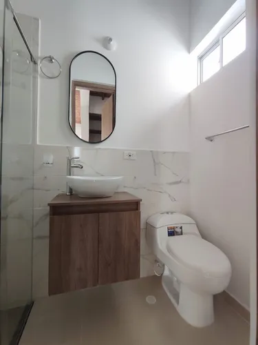 Casa En Arriendo En Prados Del Este. Cod A30837
