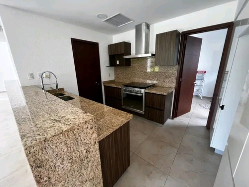 Villa En Condominio Horizontal Doble Acceso Controlado