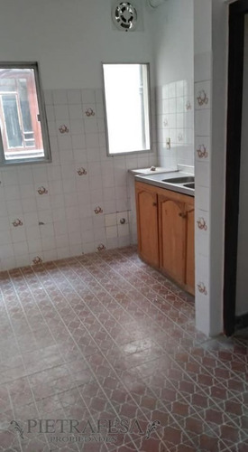 Imagen 9 de 16 de Apartamento En Venta 3 Dormitorios, 1 Baño- Eduardo Acevedo-cordón