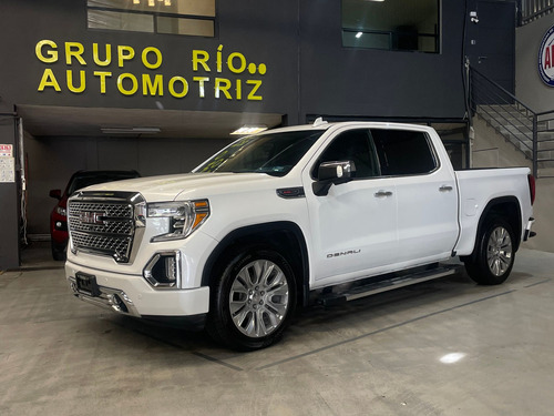 GMC Sierra 6.2 Denali Crew Cab Piel 4x4 At