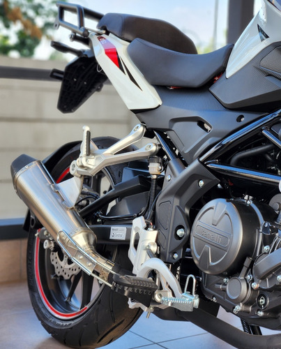 Imagen 10 de 25 de Benelli Trk 251 Abs - Mejor Contado - Ahora 12 Y 18 - F