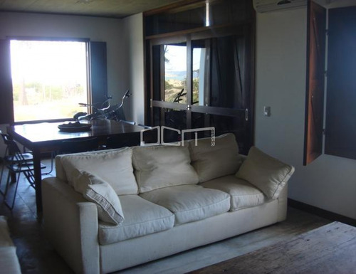 Casa Zona Chihuahua, Punta Ballena- Ref: 435
