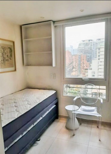 Amoblado Y Remodelado 2 Dorm. 2 Bñ. Metro Alcantara El Golf
