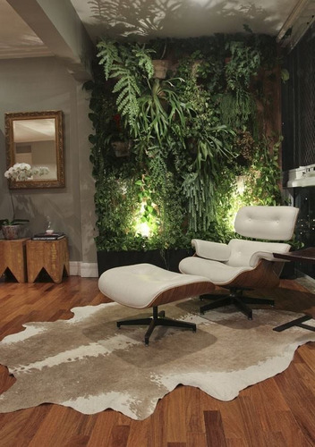 Poltrona Charles Eames Com Puff Couro Legítimo