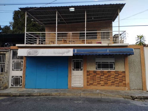 Nestor Y Vanessa Venden Casa En Naguanagua Sector Union Prc-026