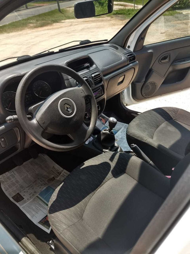 Renault Clio 2016 1.0 16v Expression Hi-power 5p