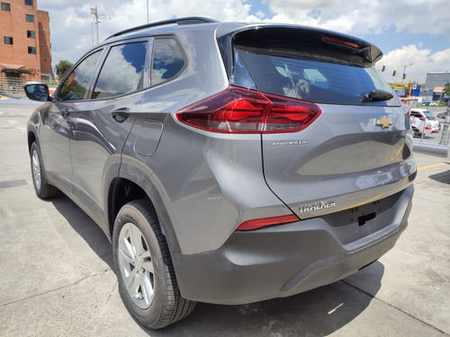 Imagen 5 de 16 de Tracker Turbo Ls Mecanica 2023 Soat Gratis