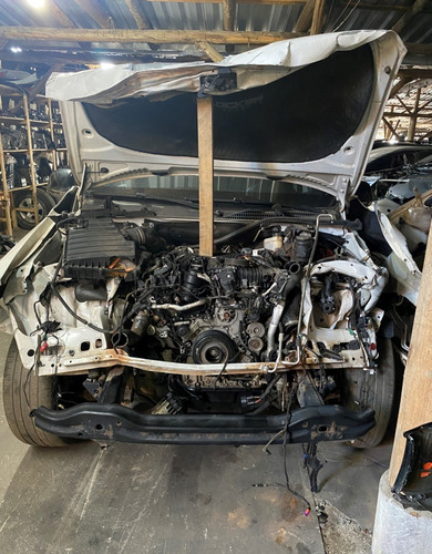 Imagem 6 de 6 de Sucata Volkswagen Amarok 3.0 V6 Tdi *para Retirada De Peças*