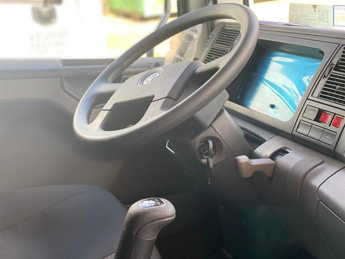 Imagem 2 de 15 de Caminhão Volkswagen 17260