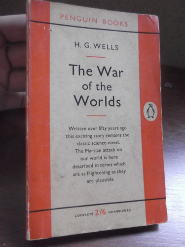 War Of The Worlds H. G. Wells Science Fiction En Ingles