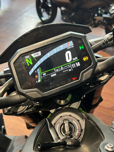 Imagen 9 de 16 de Kawasaki Z900 Abs 2023