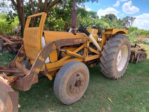 Trator Agrícola Cbt