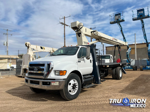 Grua Titan 2015 Ford F750 Con Terex Bt3870 De 19 Toneladas