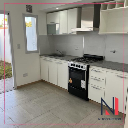 Imagen 2 de 12 de Casa En Venta En Ituzaingó
