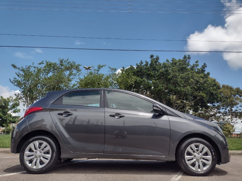 Hb20 Comfort Plus - 2016 Baixo Km!!