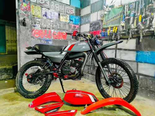 Calibmatic Dtk 175 Roja/gris Modelo 1981 Con Lujos Exclusivo