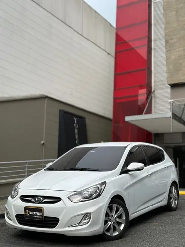 Hyundai Accent 1.6l 5 p