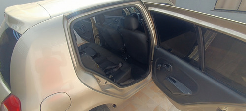 Renault Clio 1.0 16v Expression Hi-power 5p