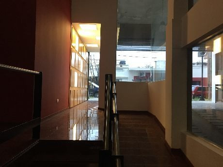 Imagen 5 de 11 de Cochera En Venta En Wilde Centro