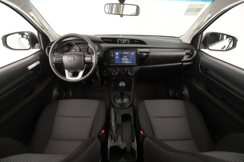Imagen 7 de 15 de Toyota Hilux 4x4 Dc Dx 2.4 Tdi 6 Mt