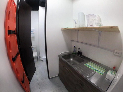 Comercial En Chico(bogota) Rah Co: 21-485
