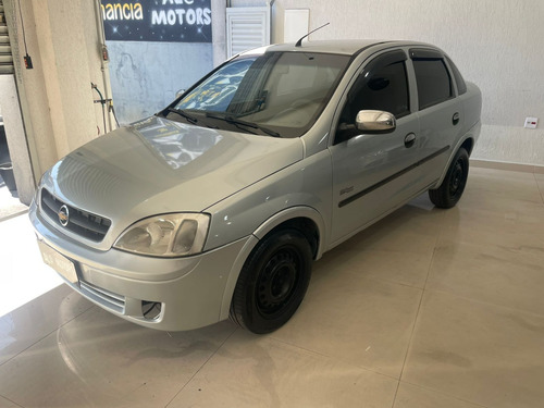 Chevrolet Corsa Sedan 1.8 Maxx Flex Power 4p