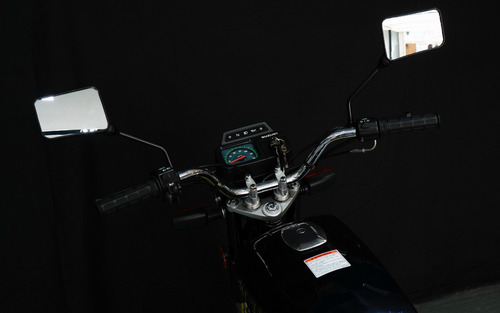 Suzuki Ax100 Negra