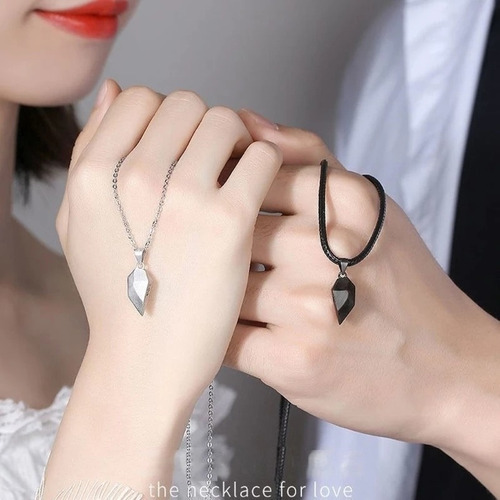 Collar Pareja Corazón Magnético Regalo Novios San Valentín