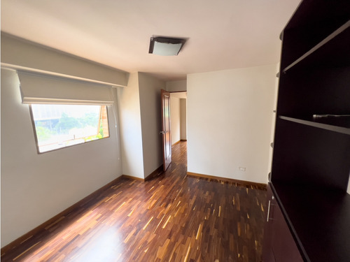 Vendo Apto 123m2 2h/2b/2p Los Samanes 4306