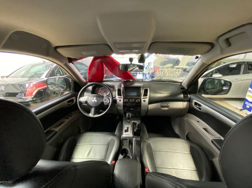 Mitsubishi Pajero Dakar 2013 3.5 Flex 7 Lugares Preto