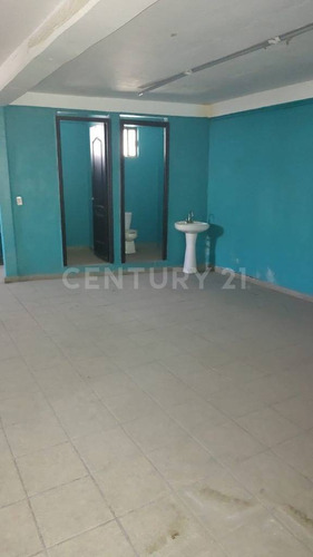 Casa Amplia En Excelente Ubicación, Ideal Para Negocio Y Vivienda