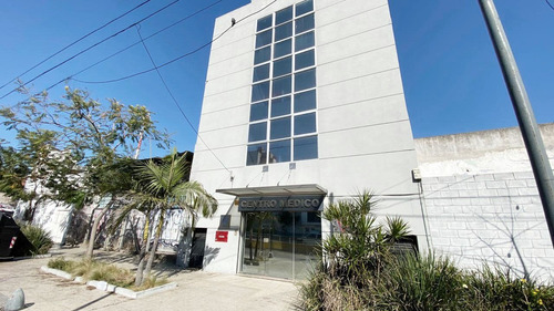 Edificio En Alquiler En Villa Pueyrredón