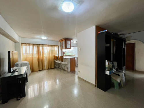 Apartamento En Venta El Vigía Los Teques