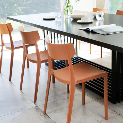 Imagen 3 de 4 de Silla De Comedor Rio Apilable Apta Jardín Y Exterior