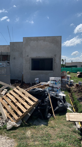 Imagen 5 de 14 de Casa En Construccion En San Ramiro Excelente Ubicacion