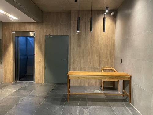 Esplendido Monoambiente Divisible Ubicado En La Zona De Nuñez.- En Venta!