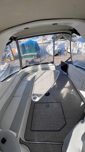 Crucero Klase A 32 (2005) - Volvo Penta 200hp Diésel 400hs)