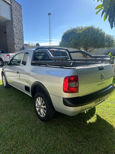 Volkswagen Saveiro 1.6 Gp Cd 101cv Pack High