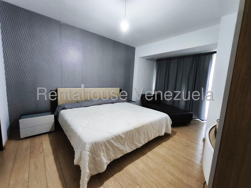 Moderno Apartamento En Alquiler, Urb. El Solar Del Hatillo