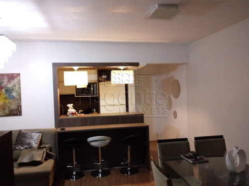 Apartamento A Venda No Bairro Balneario Em Florianopolis - V-77419