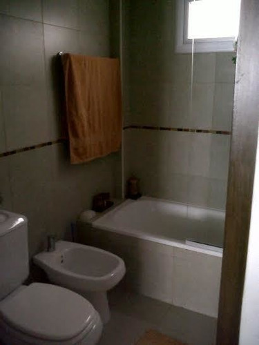 Imagen 5 de 5 de Vendemos Mono Ambiente En Calle 18 E 33 Y 34