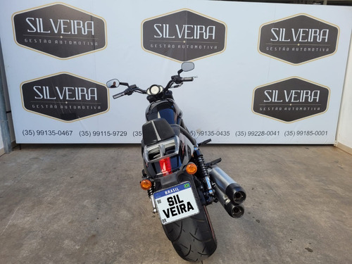 Imagem 4 de 12 de Harley Davidson Night Road Special