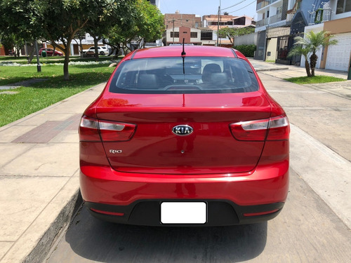 Imagen 4 de 13 de Kia Rio