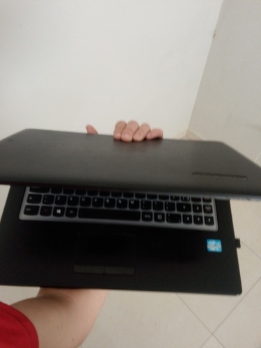 Imagem 2 de 3 de Notebook Lenovo G400s Touch