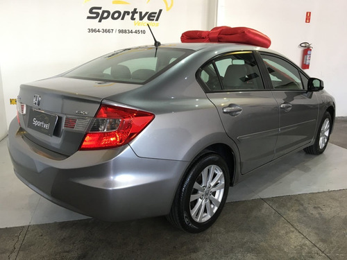 Imagem 4 de 10 de Civic Sedan Lxs 1.8 1.8 Flex 16v Aut. 4p