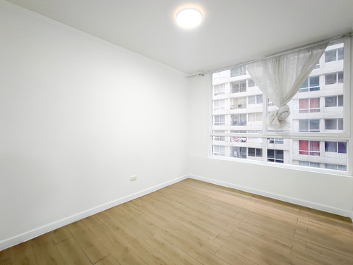 Edificio María Rozas Velásquez (1 Est. 1 Bod.) Vista Sur