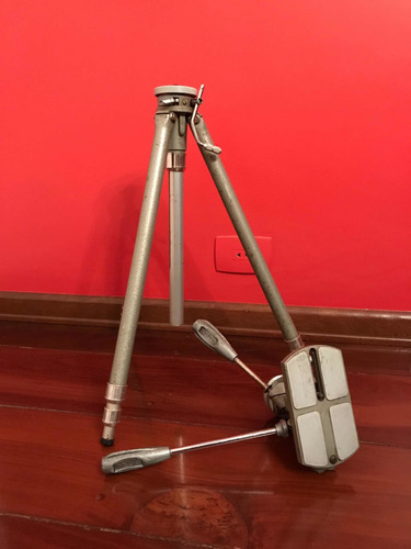 Tripé Gitzo Cremaillere 1 Super + Cabeça Gitzo R2 Manfrotto (Usado)
