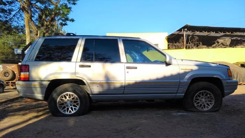 Sucata Jeep Grand Cherokee 94 V8 Automática **venda Peças**