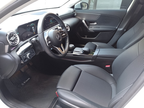 Imagen 8 de 14 de Mercedes-benz Clase A 2021 1.3 A200 163cv Progressive Sedan