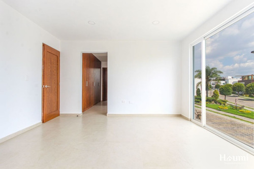 Imagen 13 de 23 de Casa En Venta En Clúster 11 11 11